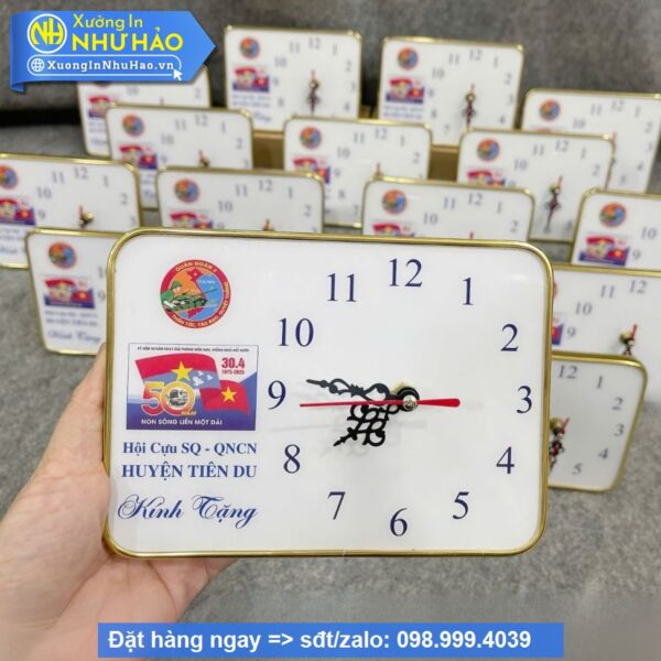 Đồng Hồ Gỗ Bọc Viền Hàn Quốc: Quà Tặng Đẳng Cấp