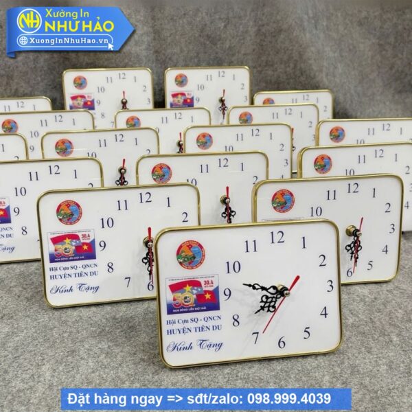 Đồng Hồ Gỗ Bọc Viền Hàn Quốc: Quà Tặng Đẳng Cấp