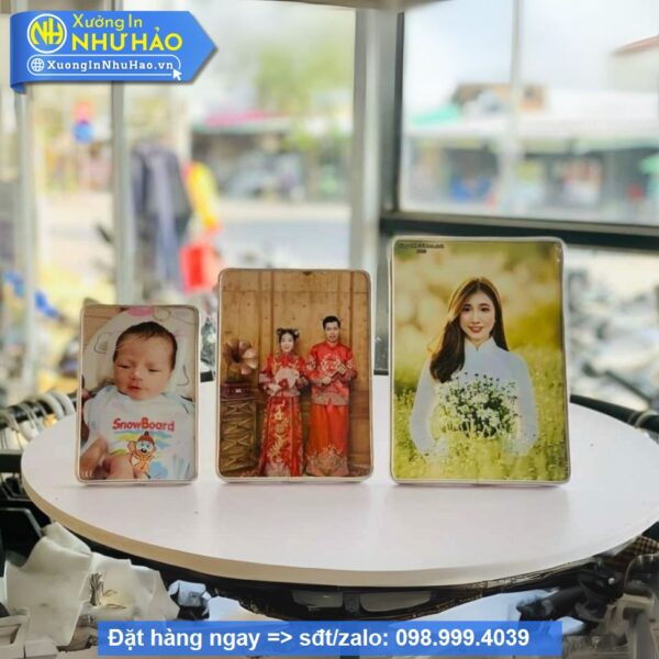 Khung Ảnh Tráng Gương: Giải Pháp Quà Tặng Hoàn Hảo, Đẳng Cấp
