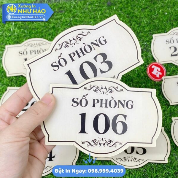 Biển Số Phòng Mica: Giải Pháp Nhận Diện Chuyên Nghiệp