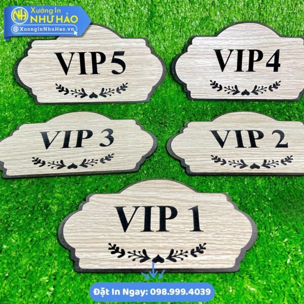 Biển Số Phòng Bằng Gỗ Theo Yêu Cầu: Đặt Làm Giá Rẻ, Chất Lượng Cao