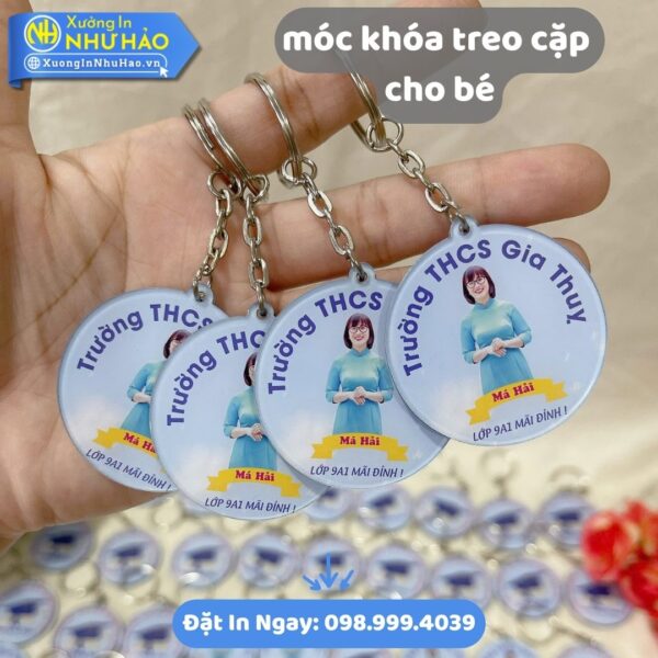 Móc Khóa Treo Cặp Cho Bé Theo Yêu Cầu: Thiết Kế Độc Đáo, In Tên Lớp, An Toàn, Giá Xưởng