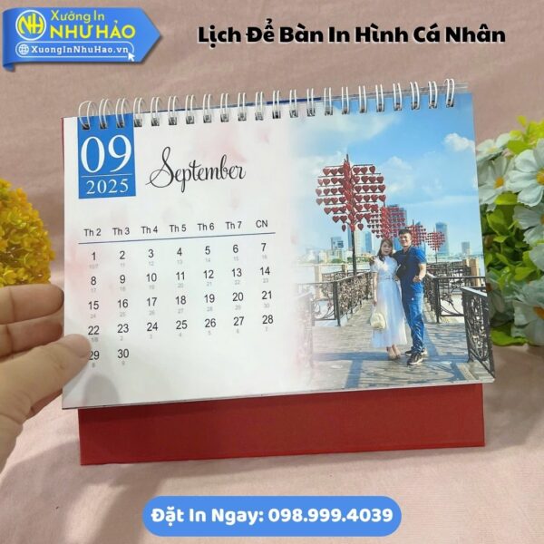 Lịch Để Bàn In Hình Cá Nhân Theo Yêu Cầu: Món Quà Tết Độc Đáo, Nhận In Số Lượng Ít, Giá Tại Xưởng