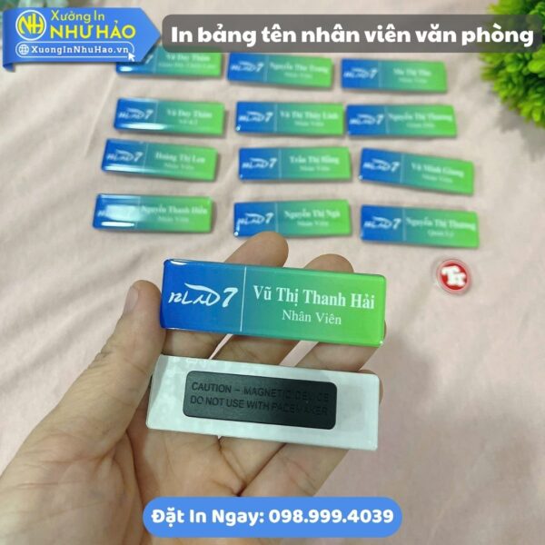 In Bảng Tên Nhân Viên Văn Phòng Chuyên Nghiệp, Giá Tại Xưởng. Chất Liệu Mica, Kim Loại, Gỗ ,Loại Cài Ghim - Nam Châm