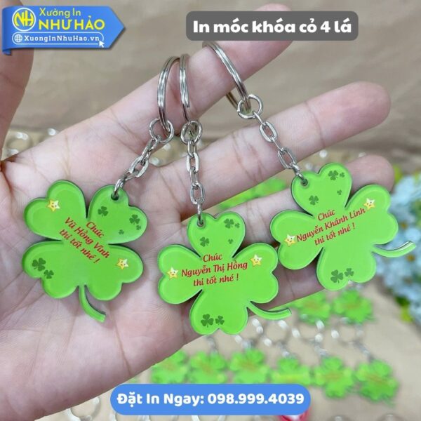 In Móc Khóa Cỏ 4 Lá Theo Yêu Cầu Tạo Dấu Ấn Riêng - Chất Liệu Mica, Nhựa Và Alu Gương - In UV Sắc Nét, Thiết Kế Miễn Phí