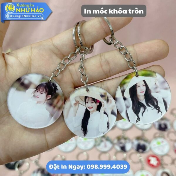 Đặt In Móc Khóa Tròn Theo Yêu Cầu - Mua Móc Khóa Nhựa Dẻo Giá Xưởng - In UV Sắc Nét, Thiết Kế Miễn Phí