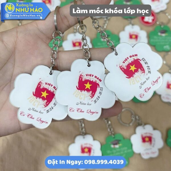 Làm Móc Khóa Lớp Học Theo Yêu Cầu: In Móc Khoá Mica, Alu In Hình Chibi - In UV Sắc Nét, Thiết Kế Miễn Phí