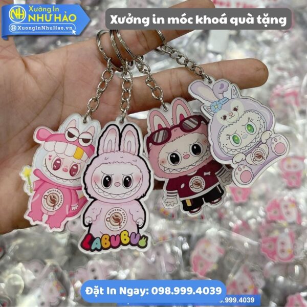 Xưởng In Móc Khoá Quà Tặng Theo Yêu Cầu: Chất Liệu Mica, Alu Hoặc Nhựa - In UV Sắc Nét, Thiết Kế Miễn Phí