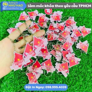 Làm Móc Khóa Theo Yêu Cầu TPHCM: Nhận In Móc Khoá TPHCM Mọi Số Lượng - Chất Liệu Mica, Alu Hoặc Nhựa