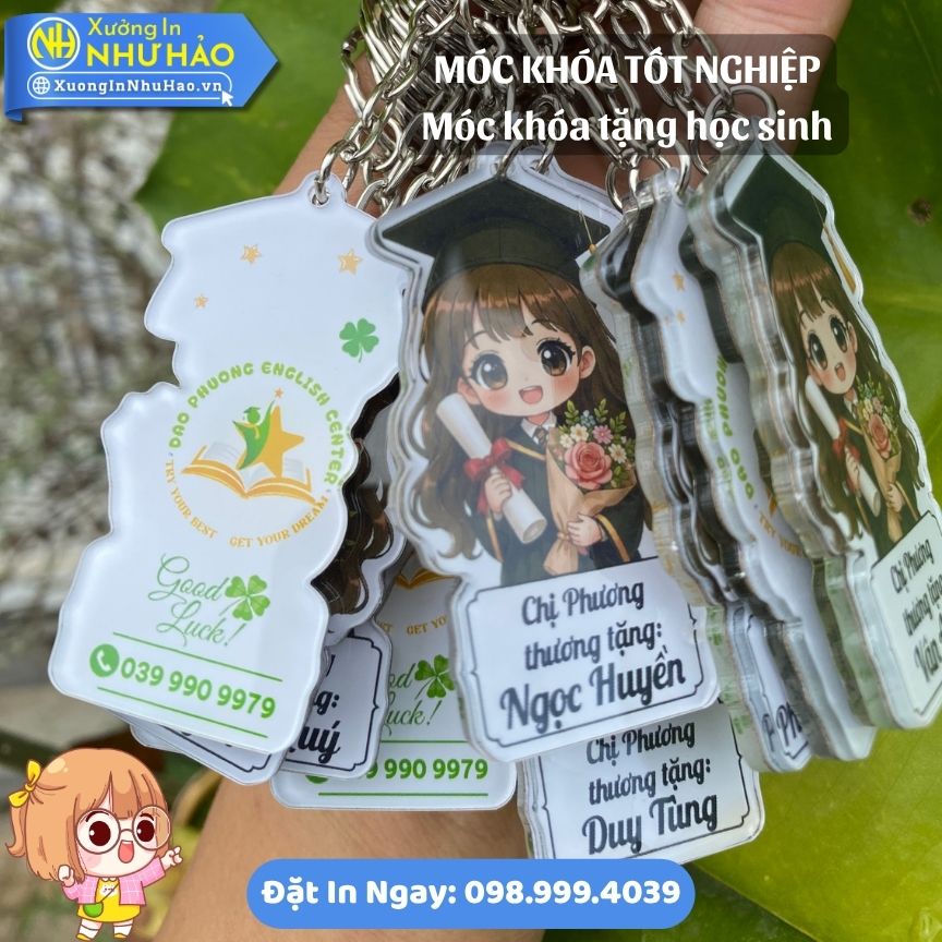 MOC KHOA TOT NGHIEP 5 In Móc Khóa Mica Tốt Nghiệp Cử Nhân Theo Yêu Cầu, Quà Tặng Lễ Tốt Nghiệp, In UV Cao Cấp, Giá Rẻ