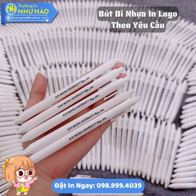 But Bi Nhua In Logo Theo Yeu Cau 2 Báo Giá Đặt Làm Bút Bi Nhựa In Logo Theo Yêu Cầu Dành cho Doanh Nghiệp Làm Quà Tặng Sự Kiện Đẹp Giá Tận Gốc Tại Xưởng Như Hảo