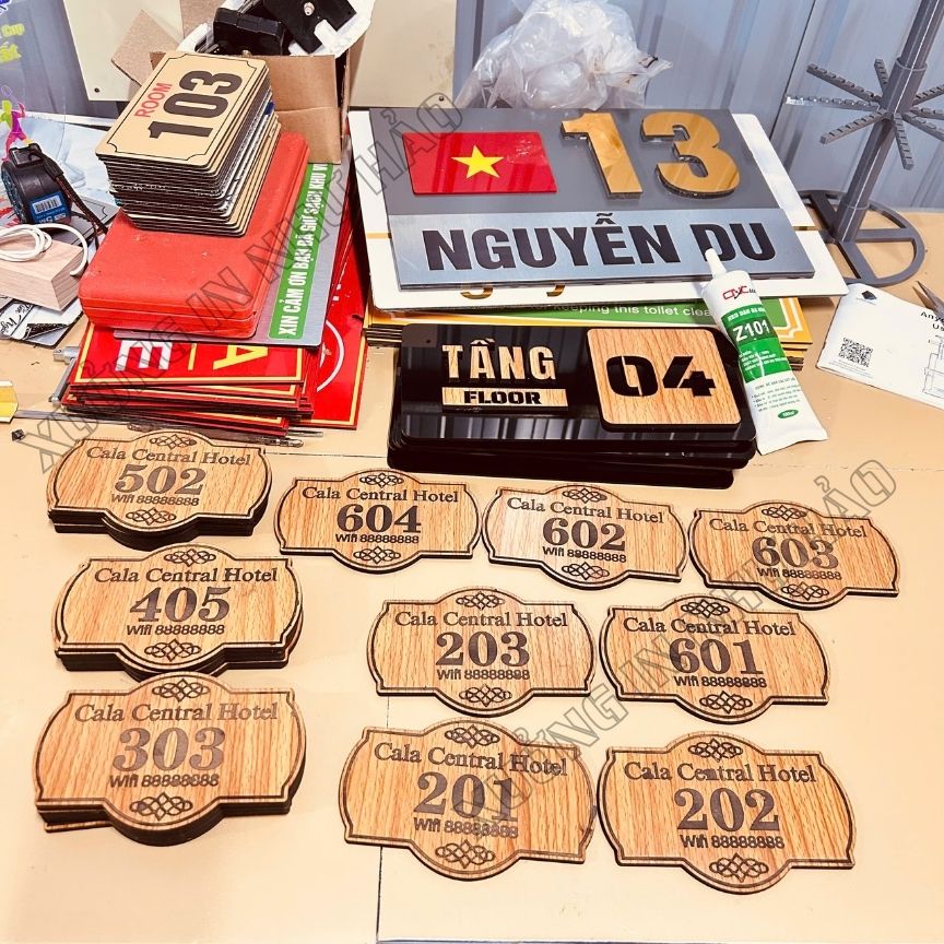 biển chỉ dẫn, biển phòng ban, bảng nội quy (11)