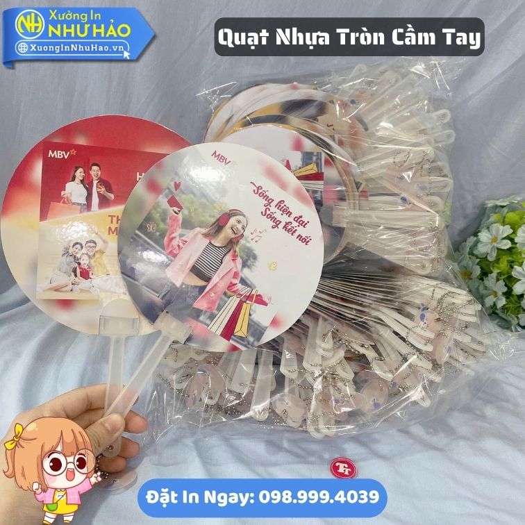 in quat nhua theo yeu cau 12 Quạt Nhựa Tròn Cầm Tay In Logo Theo Yêu Cầu Quà Tặng Sự Kiện Doanh Nghiệp